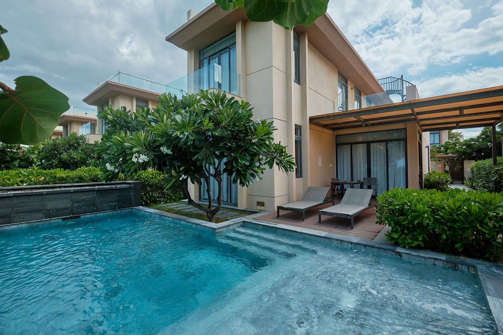 Beachfront Pool Villa exterior Cam Ranh ocean view