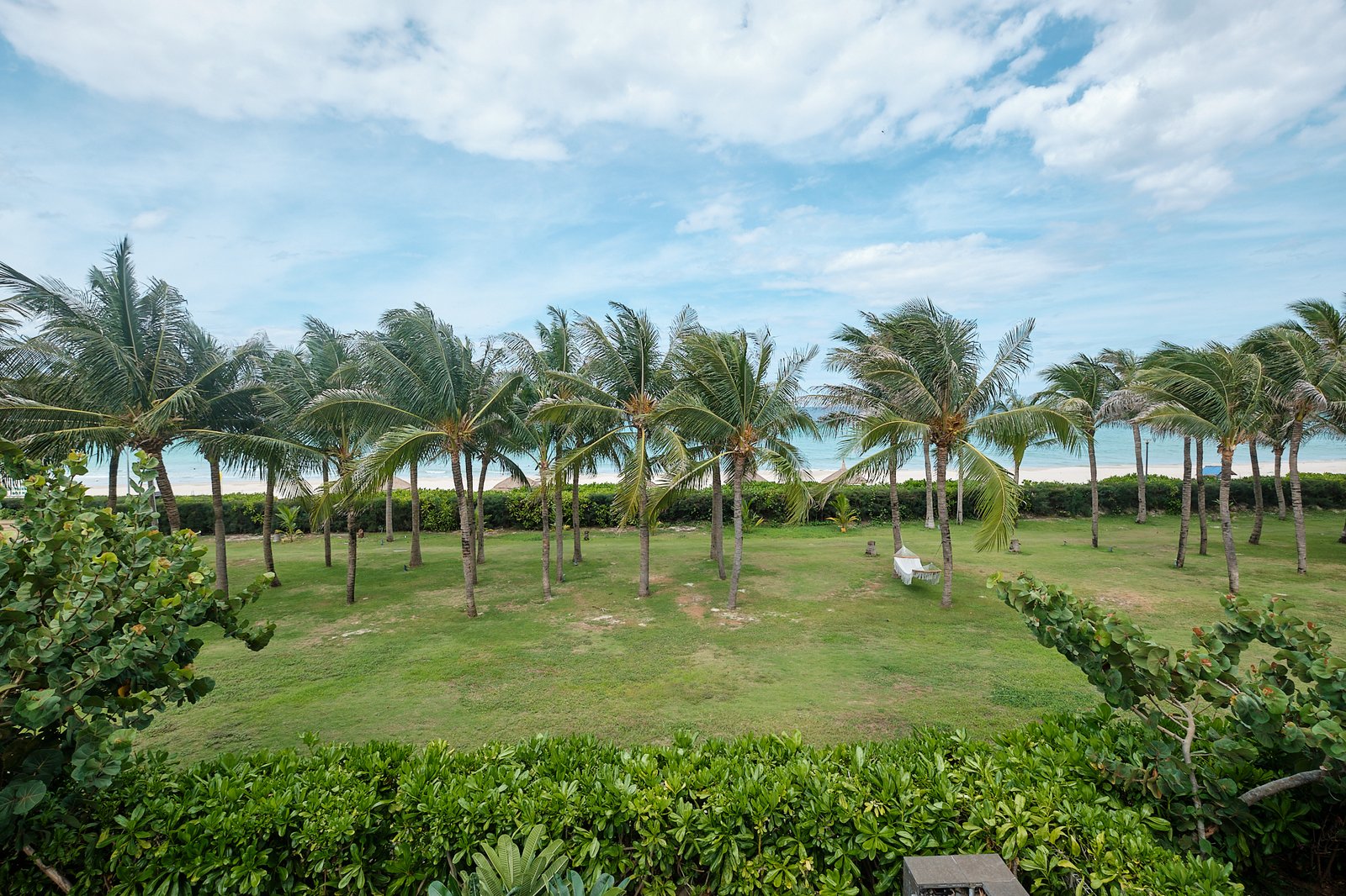 Beachfront villa bedroom Cam Ranh