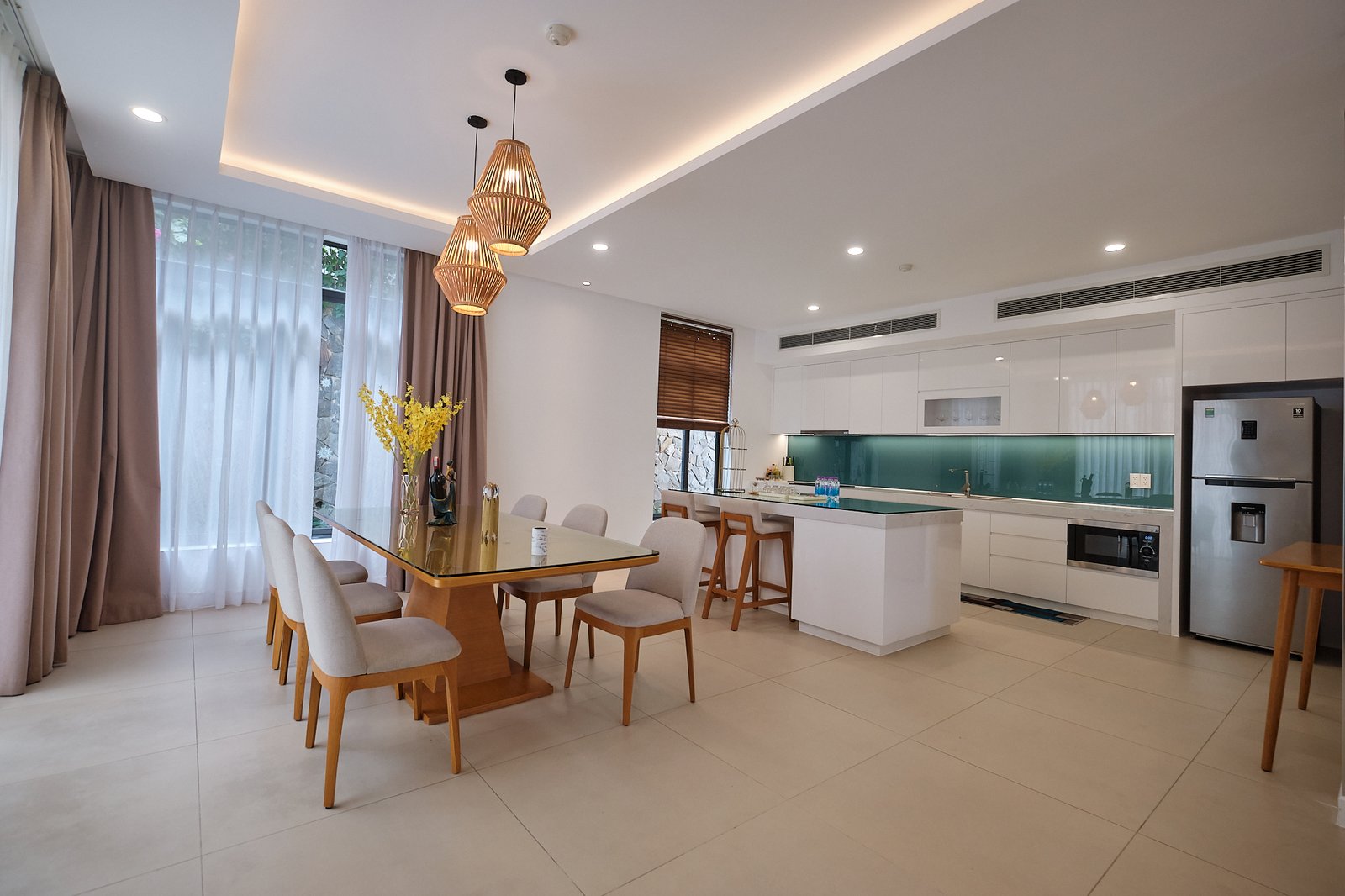 Deluxe villa bedroom Cam Ranh