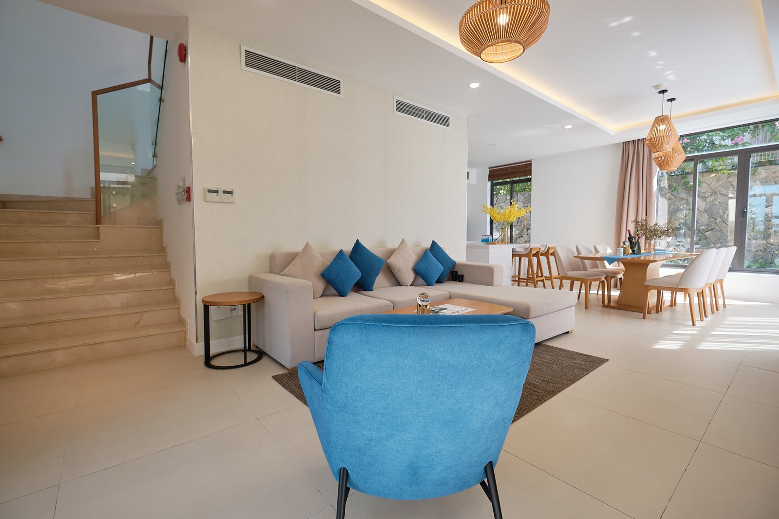 Superior Garden Pool Villa interior Cam Ranh